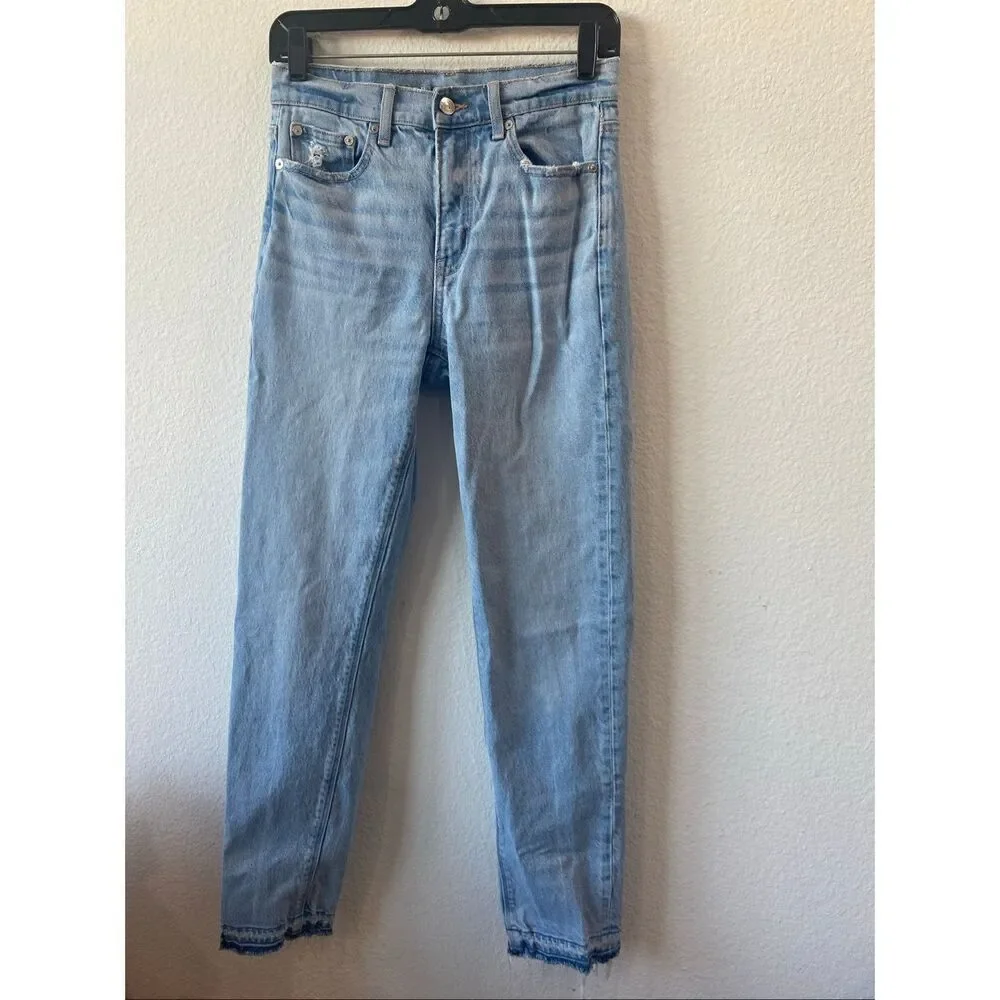 American Eagle Super High Rise Straight Jeans